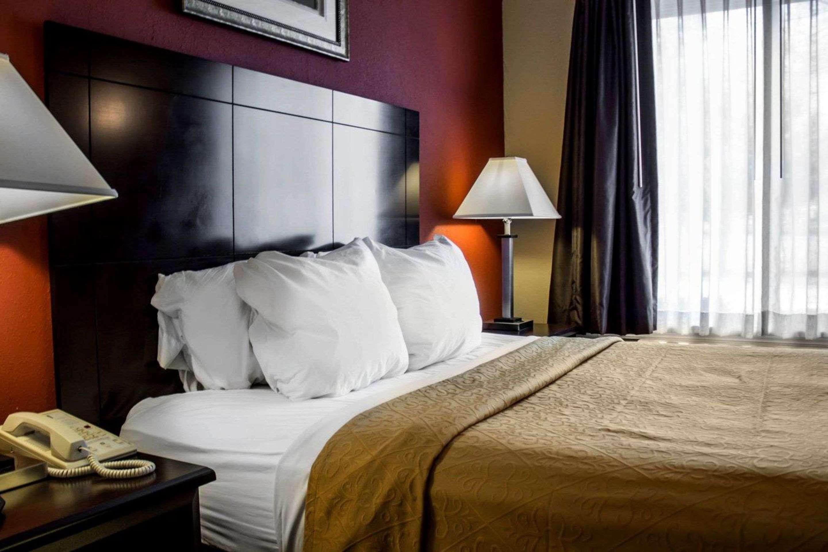 Quality Inn Brunswick Cleveland South Extérieur photo