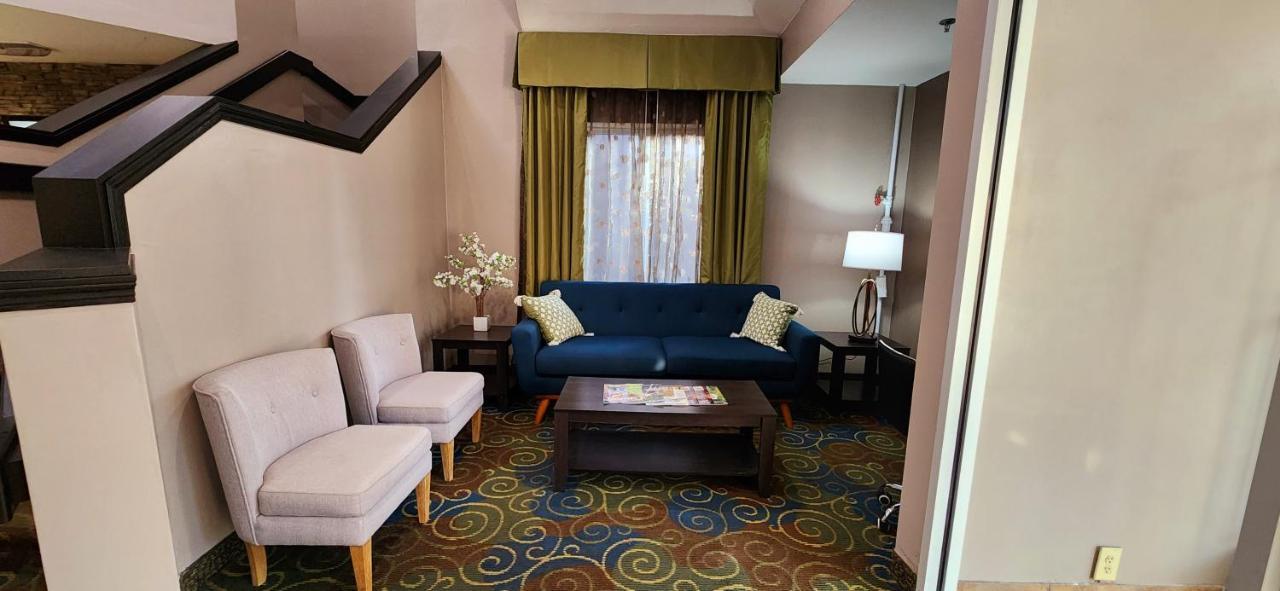Quality Inn Brunswick Cleveland South Extérieur photo