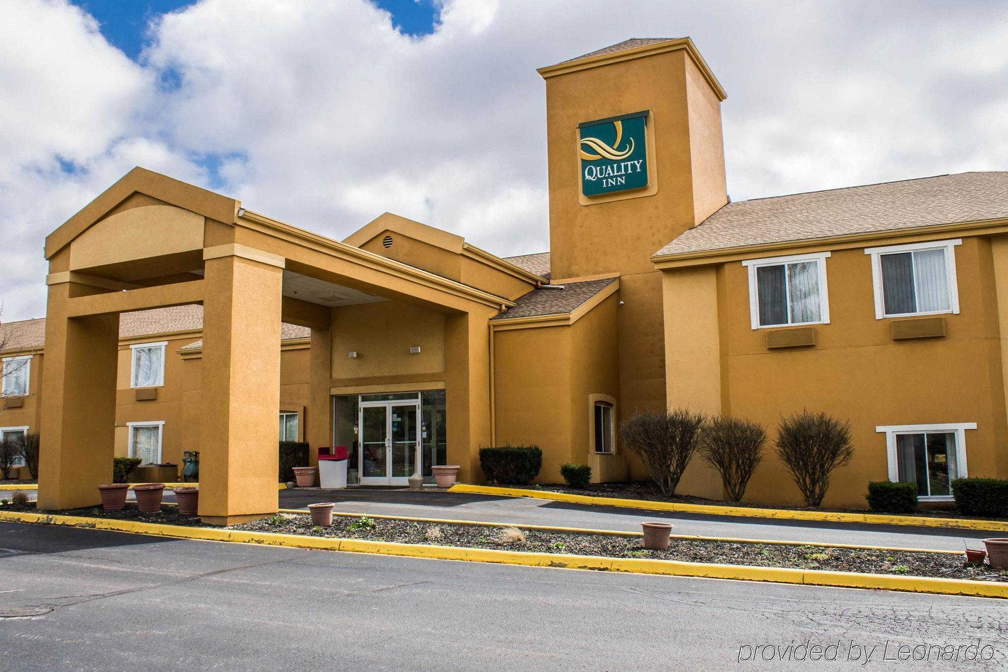 Quality Inn Brunswick Cleveland South Extérieur photo