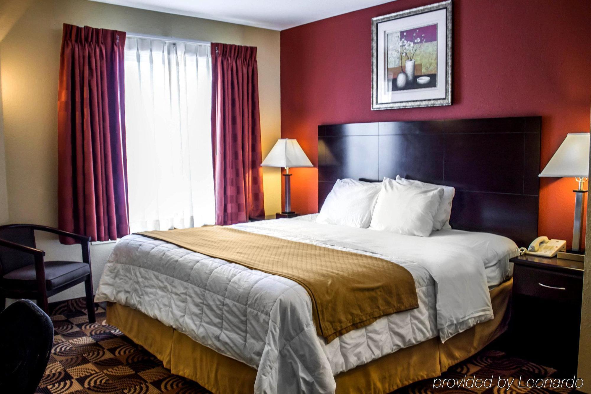 Quality Inn Brunswick Cleveland South Extérieur photo